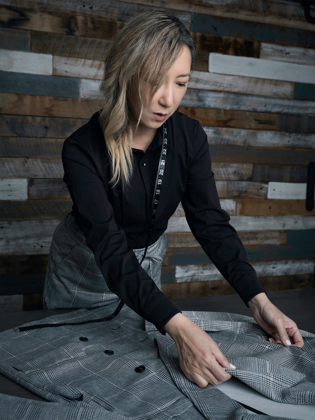 Performance dress shirt
