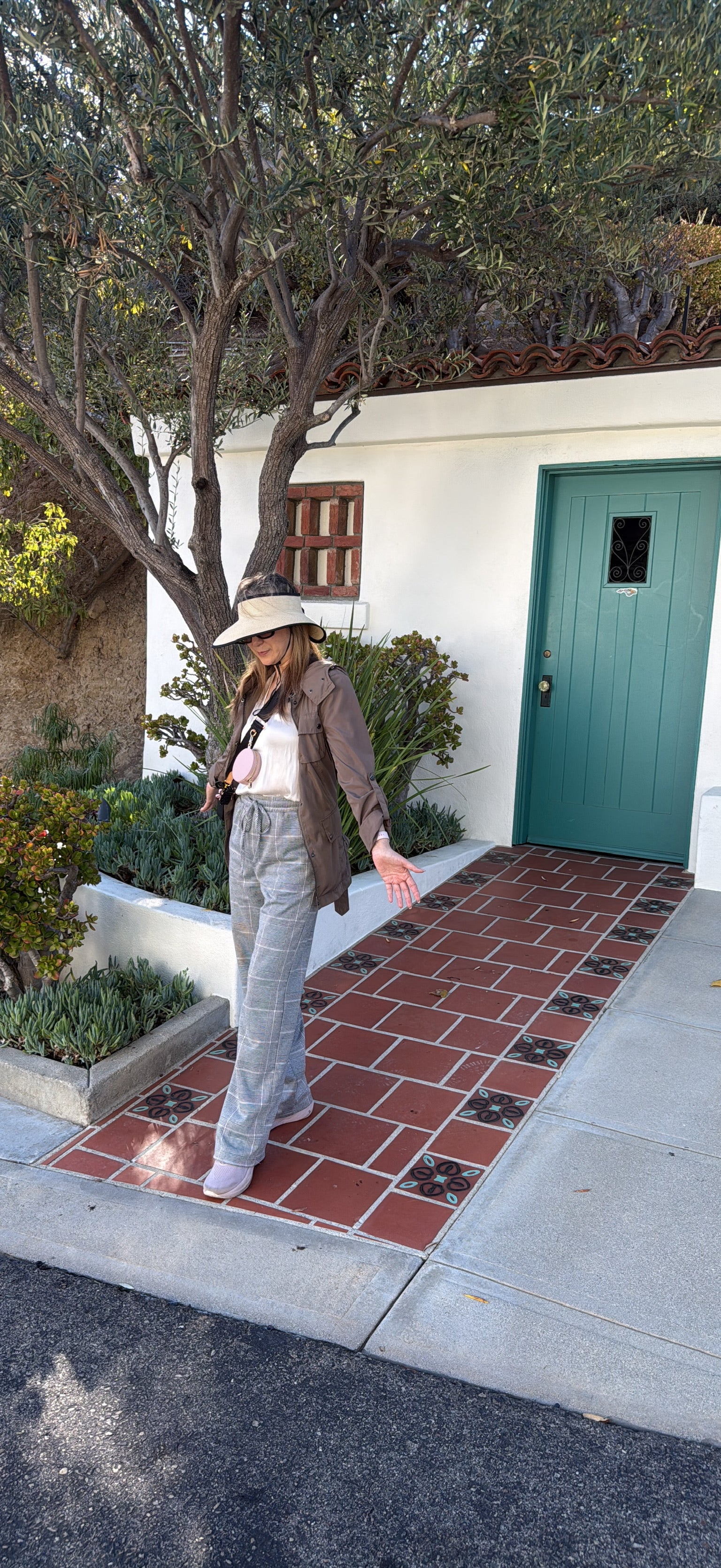 Wide leg pants